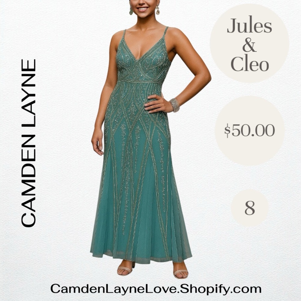 Green Sleeveless V-Neck Maxi Gown for Weddings